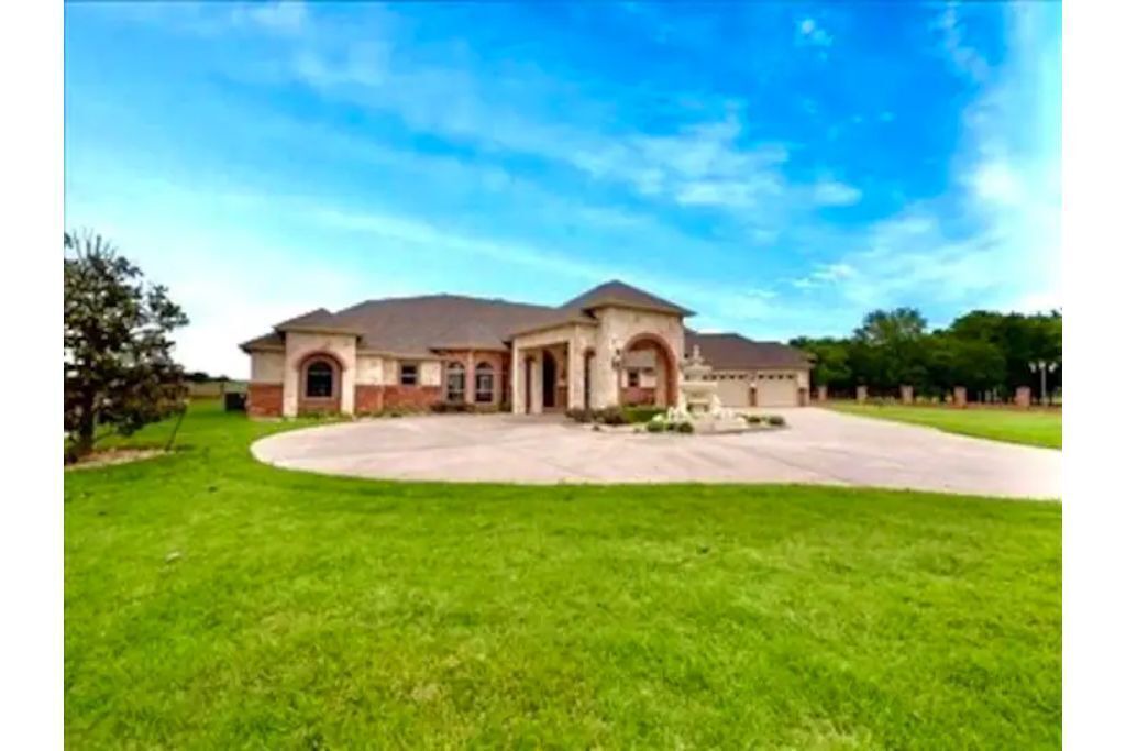 Photo of Outdoor in Gober