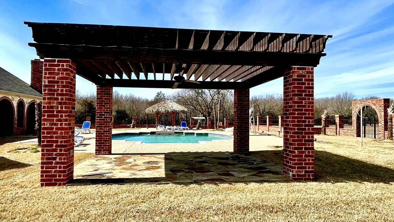 Photo of Outdoor in Gober