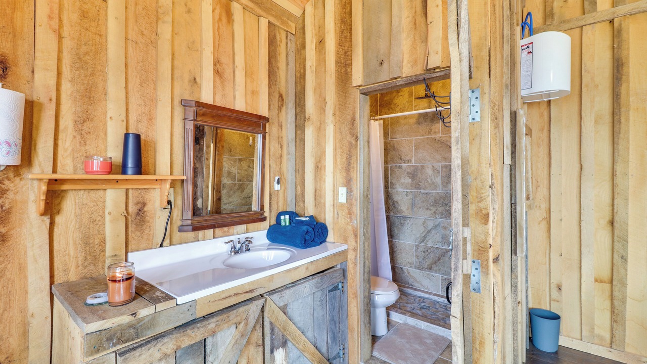 Photo of Bathroom in Mountain View