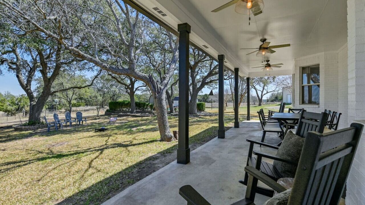Photo of Others in Liberty Hill