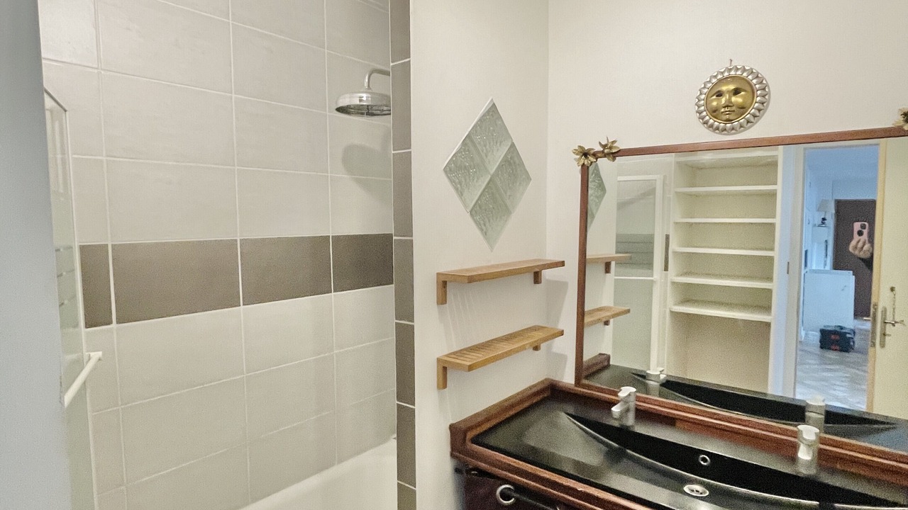 Photo of Bathroom in Secteur 1