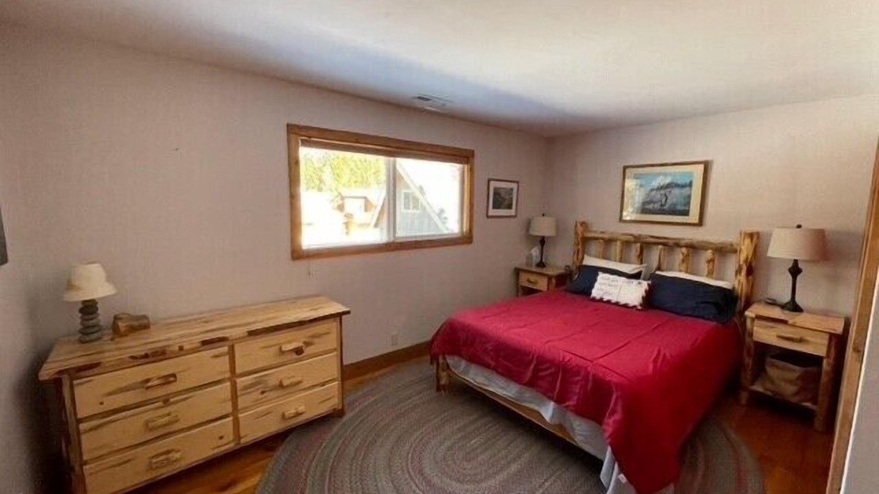 Photo of Bedroom in Pioneer Trail