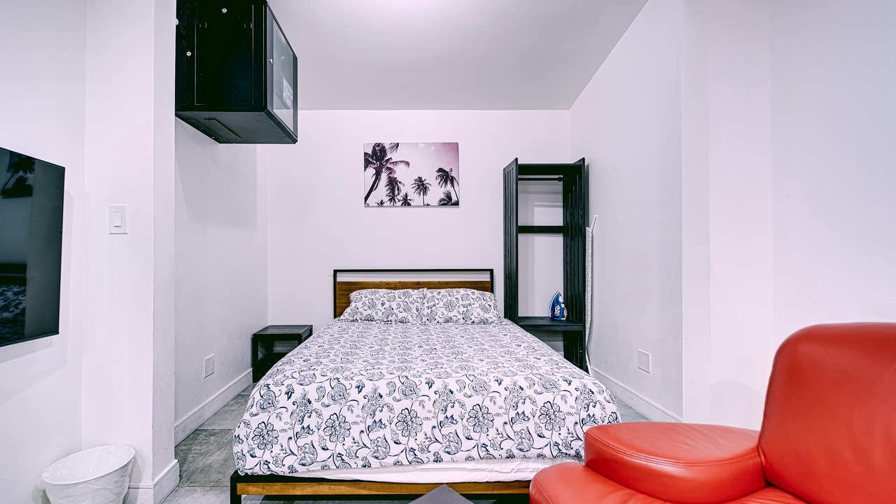 Photo of Bedroom in Santa Ana