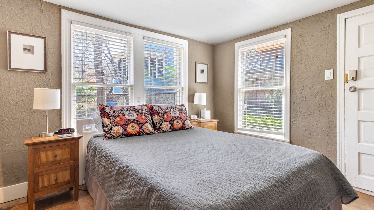 Photo of Bedroom in Zilker
