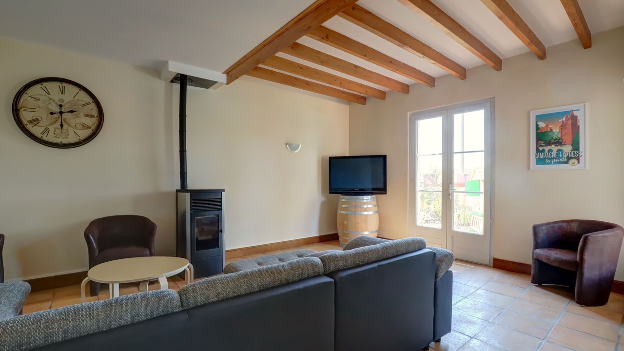 Photo of Livingroom in Ambres