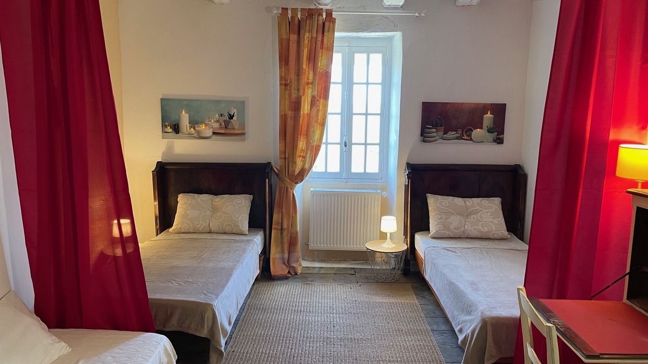 Photo of Bedroom in Payrac