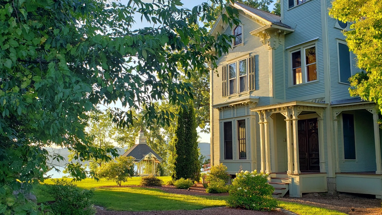 Photo of Outdoor in Moriah Center
