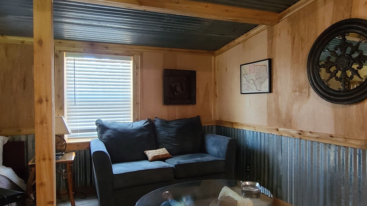 Photo of Livingroom in Lee County
