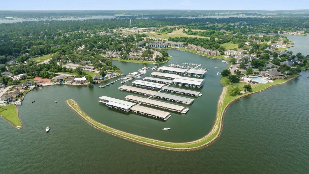Photo of Others in Walden on Lake Conroe