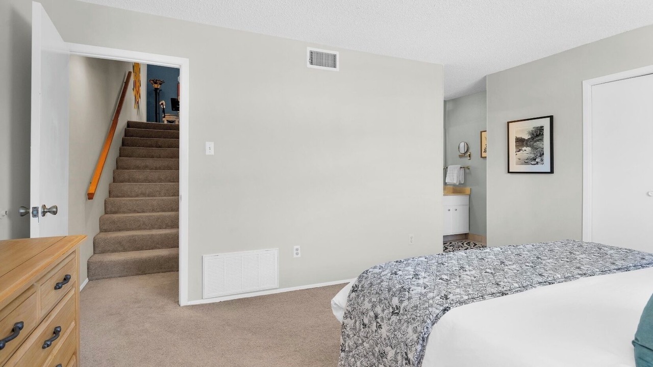 Photo of Bedroom in Walden on Lake Conroe