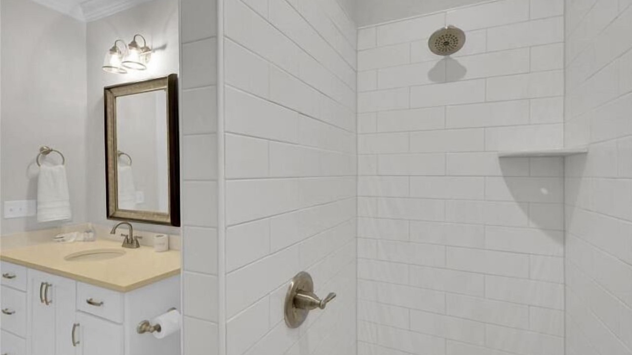 Photo of Bathroom in Jekyll Island