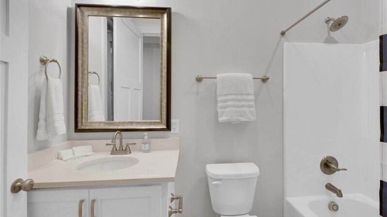 Photo of Bathroom in Jekyll Island