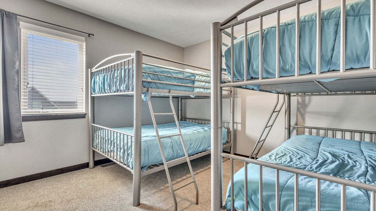 Photo of Bedroom in Spirit Lake