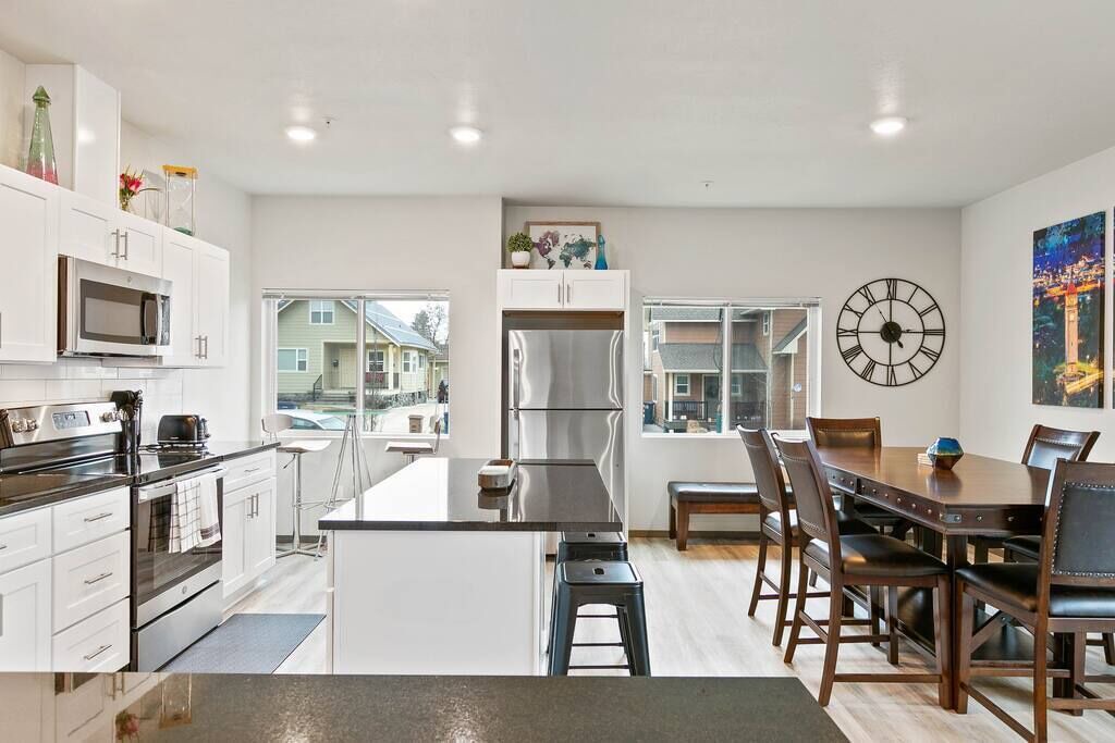 Photo of Kitchen in South Perry District