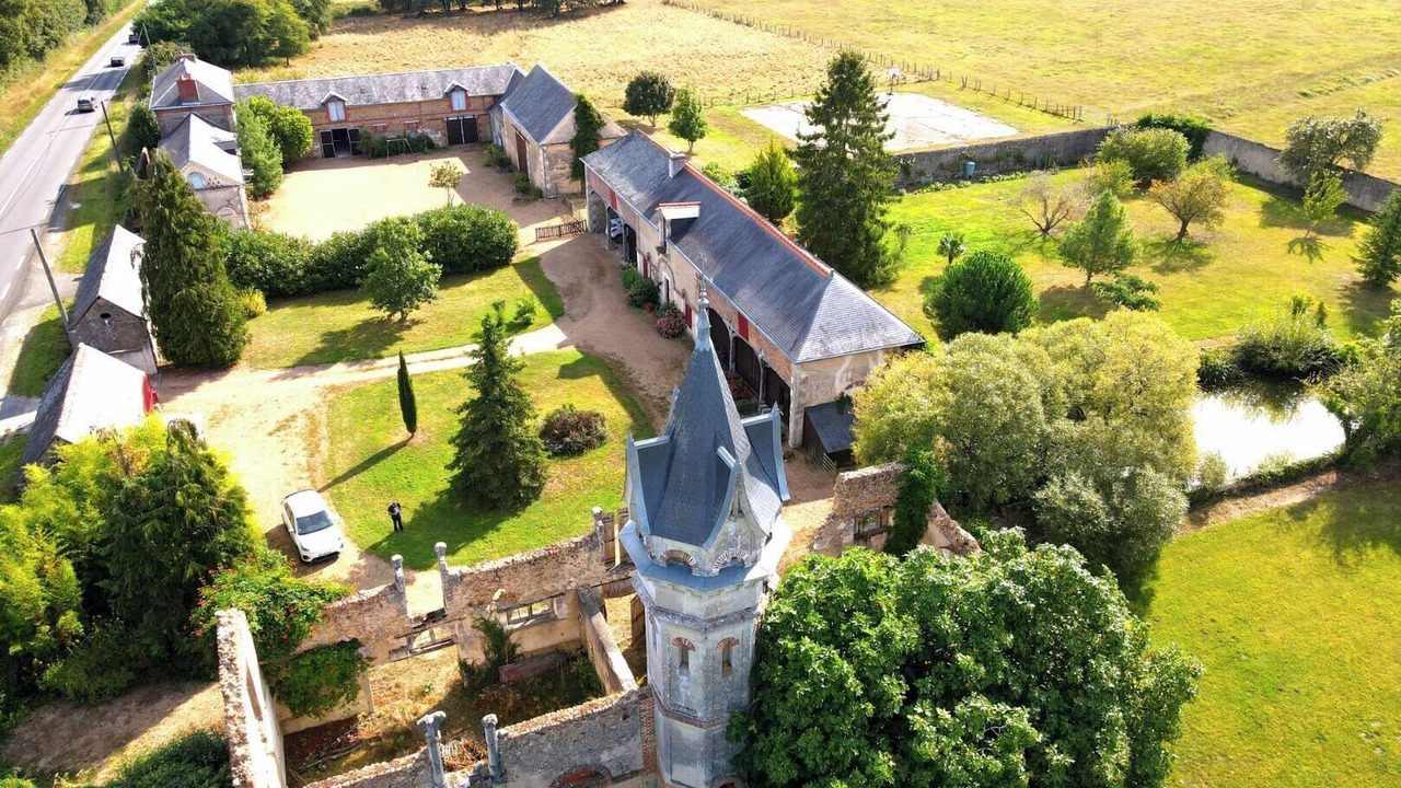 Photo of Outdoor in Villiers-au-Bouin