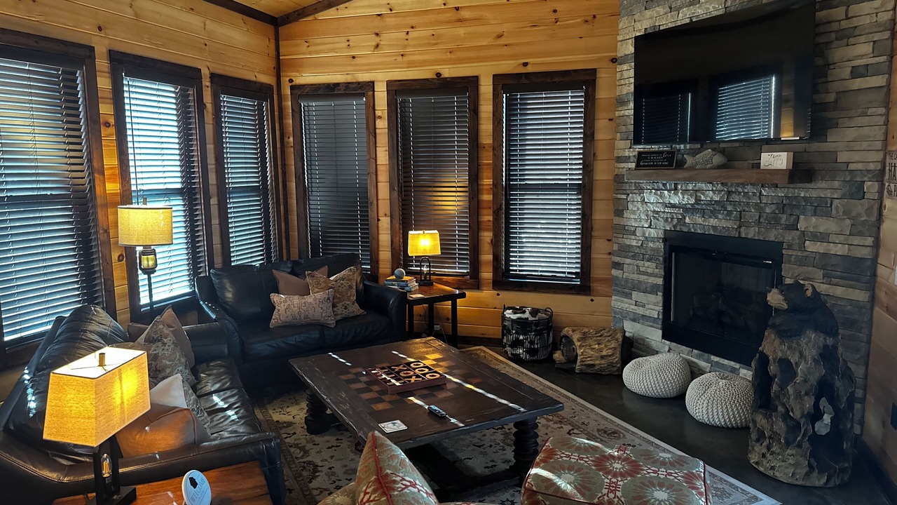 Photo of Livingroom in Broken Bow