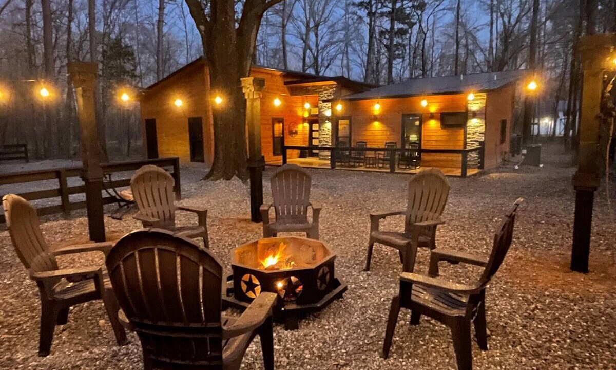 Photo of Patio Balcony in Broken Bow