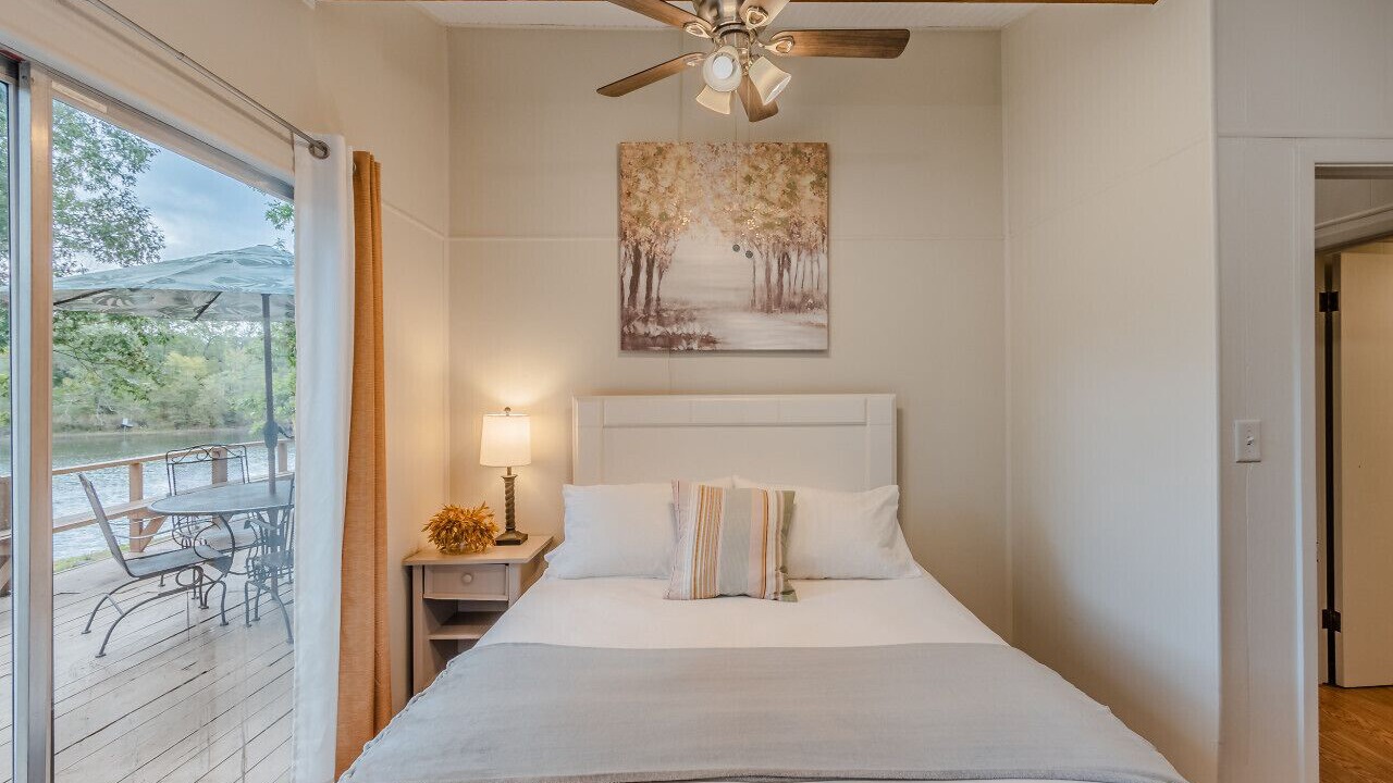 Photo of Bedroom in Winnsboro
