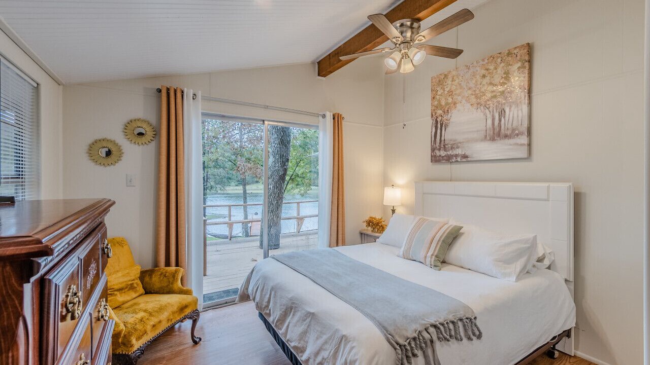 Photo of Bedroom in Winnsboro