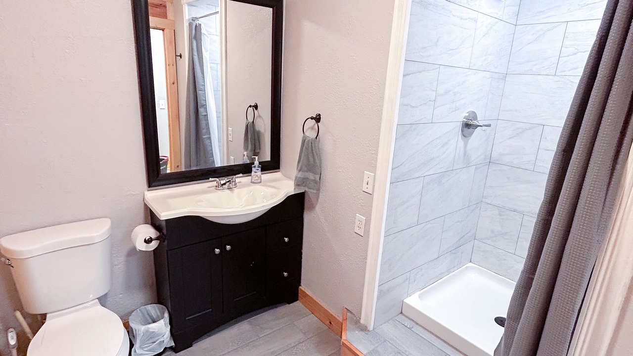 Photo of Bathroom in Elgin