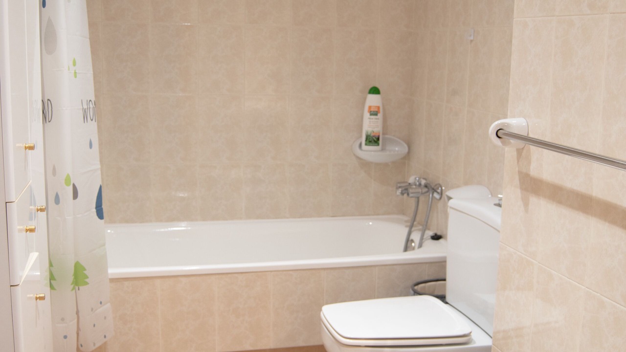 Photo of Bathroom in Surp