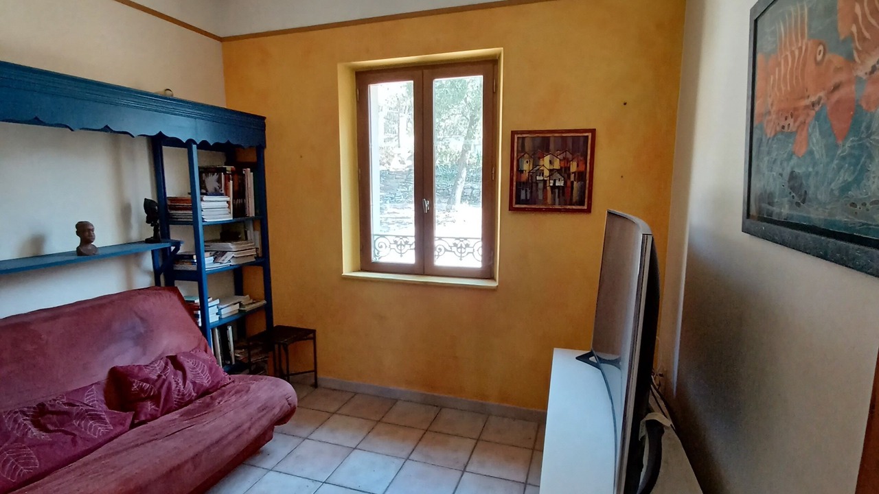 Photo of Livingroom in Saint-Paul-Trois-Chateaux