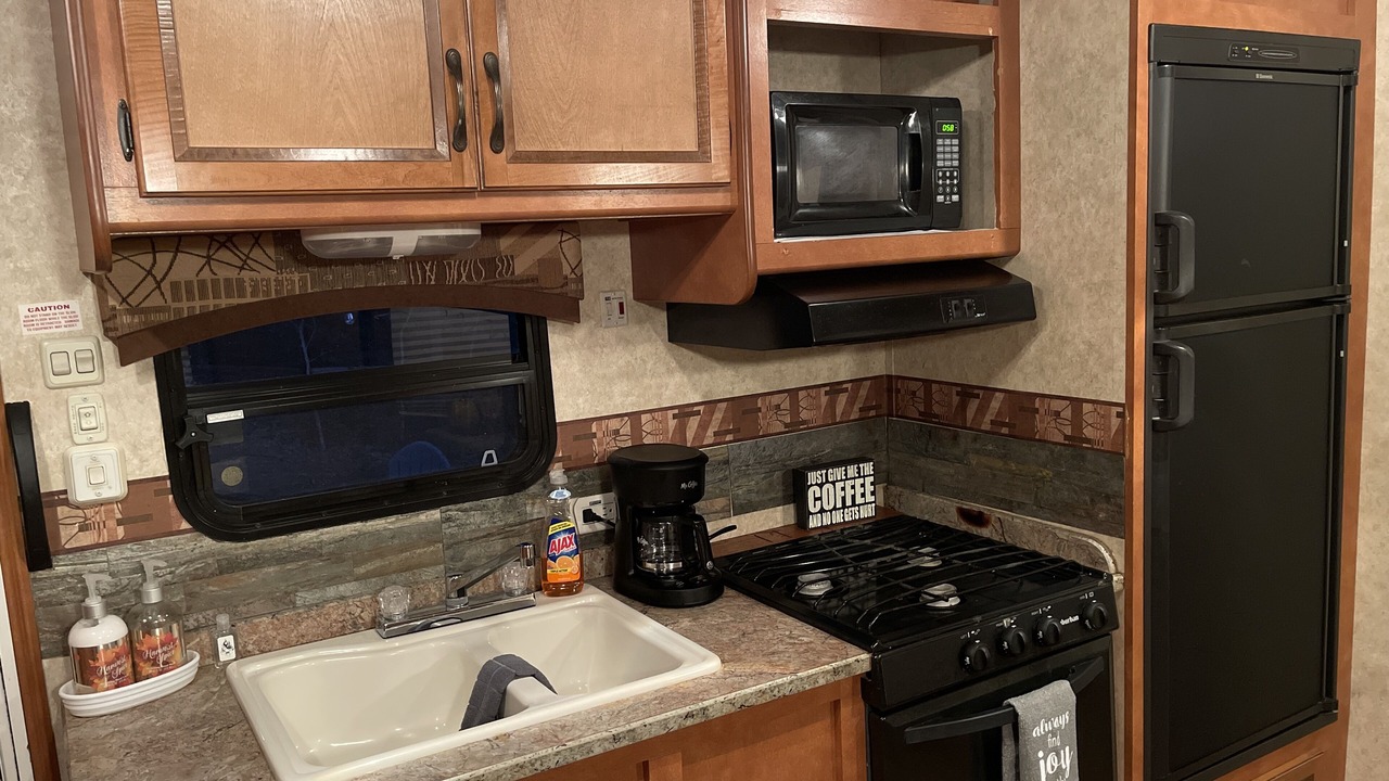 Photo of Kitchen in Circle D-KC Estates