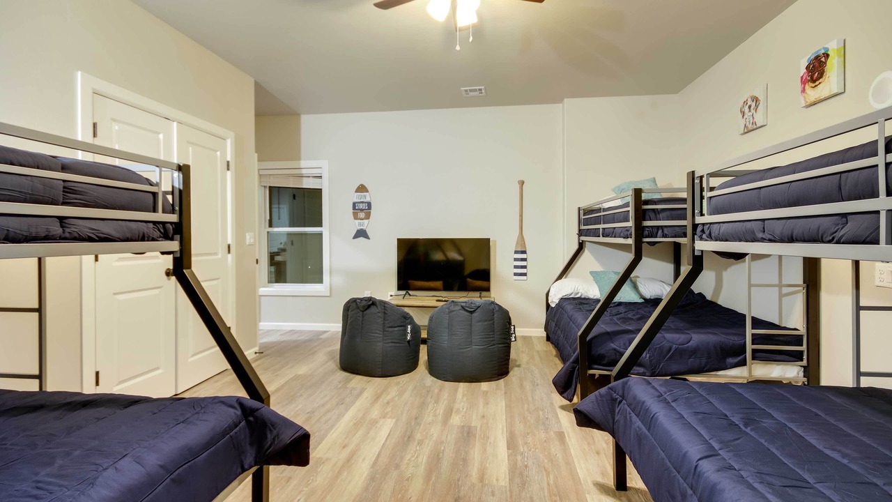 Photo of Bedroom in Cleora