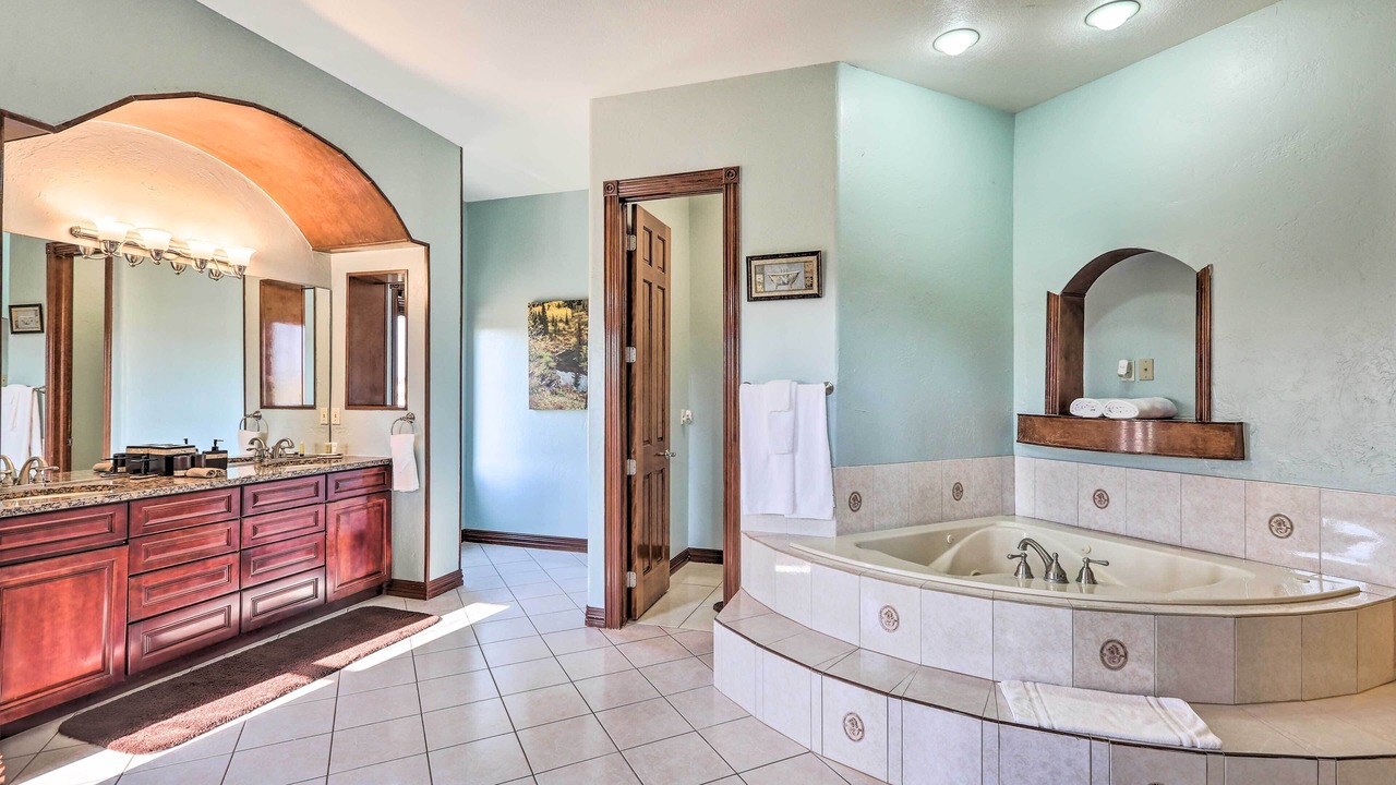 Photo of Bathroom in Hudson