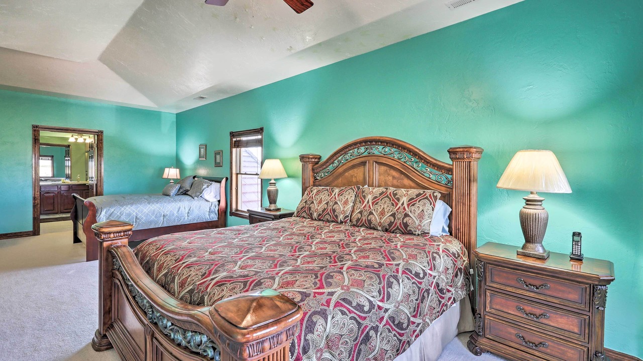 Photo of Bedroom in Hudson