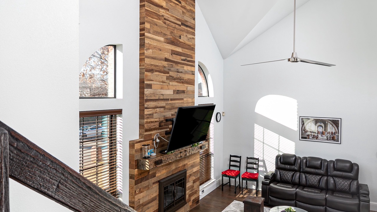 Photo of Livingroom in Southwest Carrollton