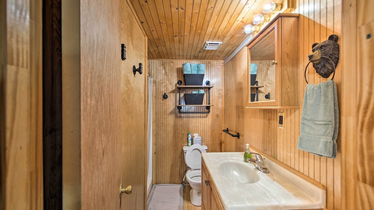 Photo of Bathroom in Winnsboro