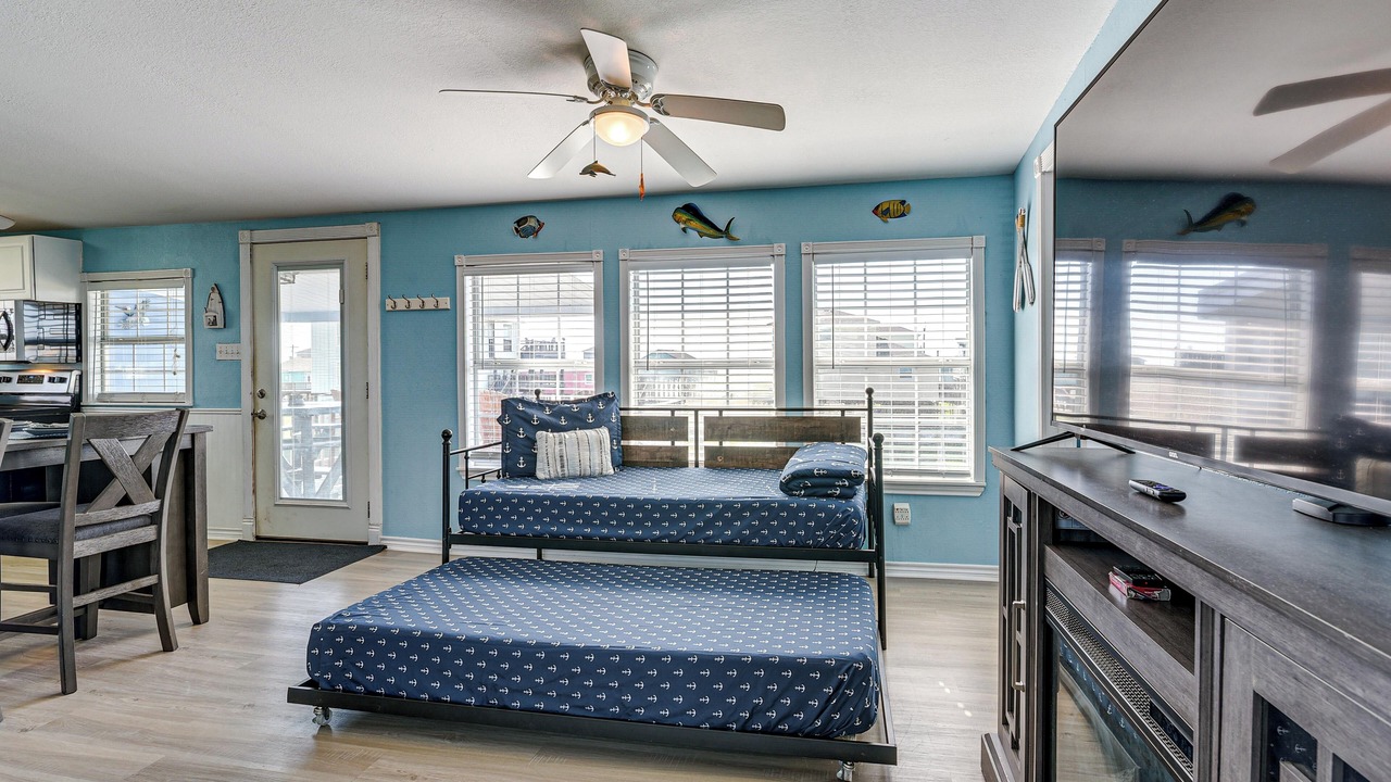 Photo of Bedroom in Surfside Beach