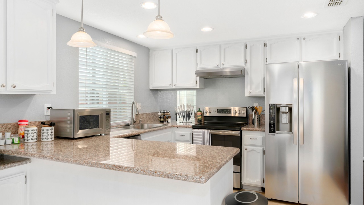 Photo of Kitchen in Southwestern Sacramento