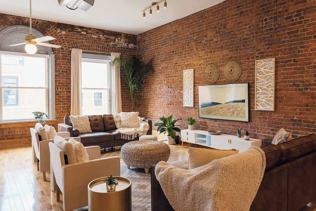 Photo of Livingroom in Johnson City