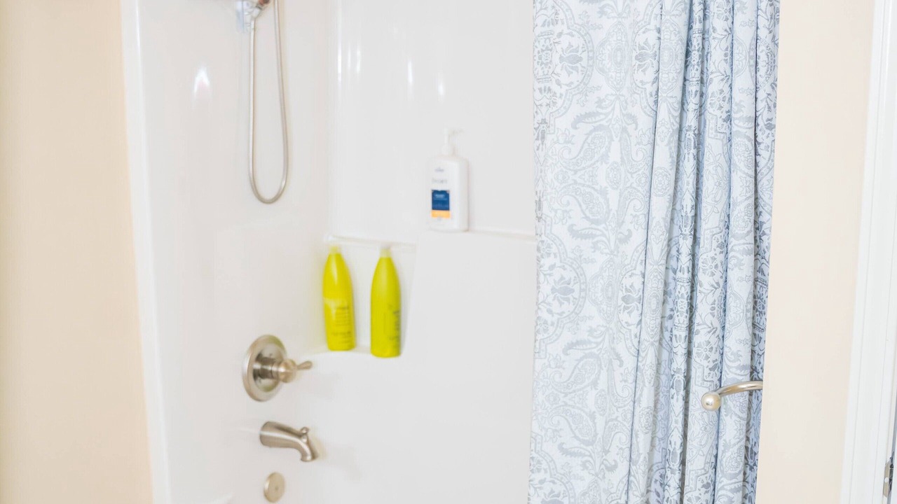 Photo of Bathroom in Lawrenceville