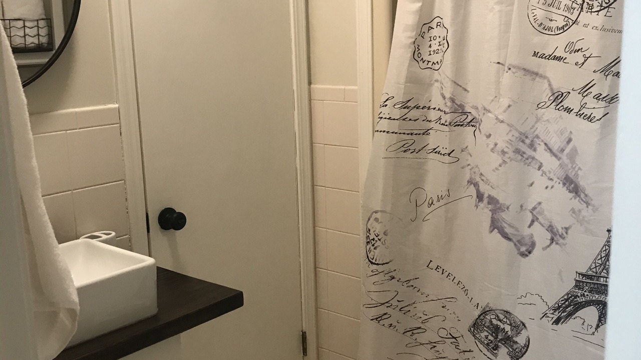 Photo of Bathroom in Moodys