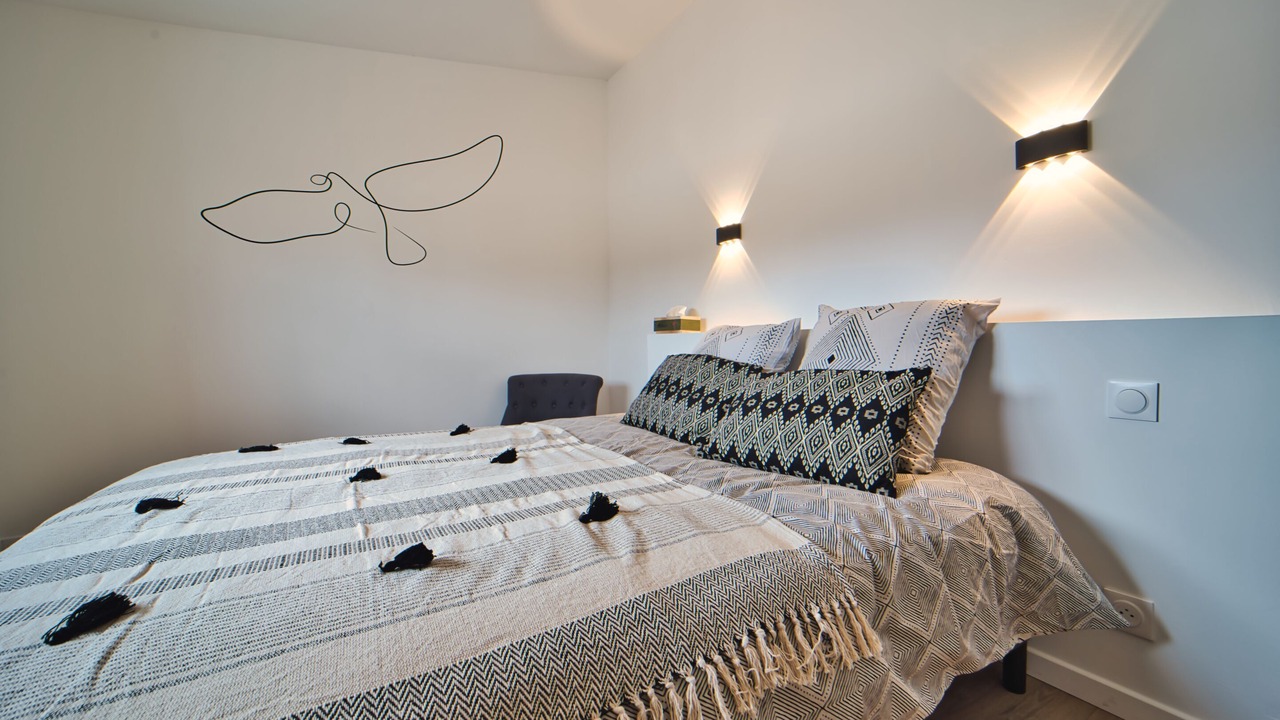 Photo of Bedroom in Saintes-Maries-de-la-Mer