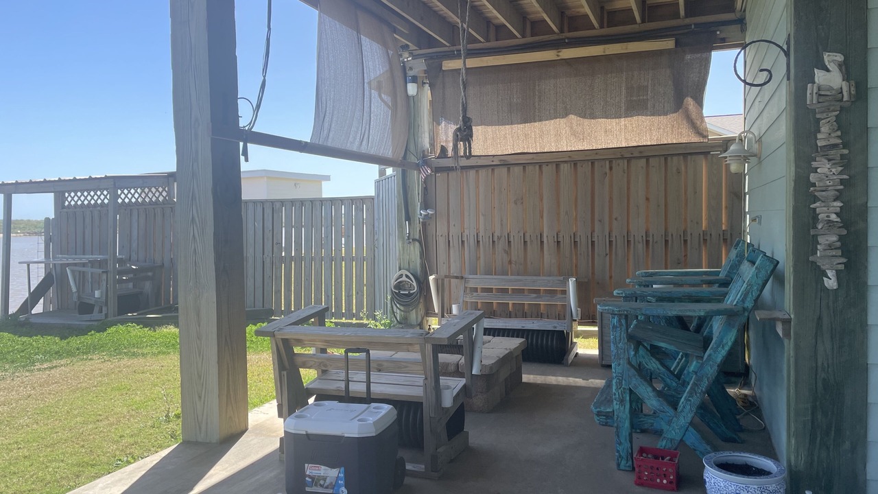Photo of Patio Balcony in Cedar Lane