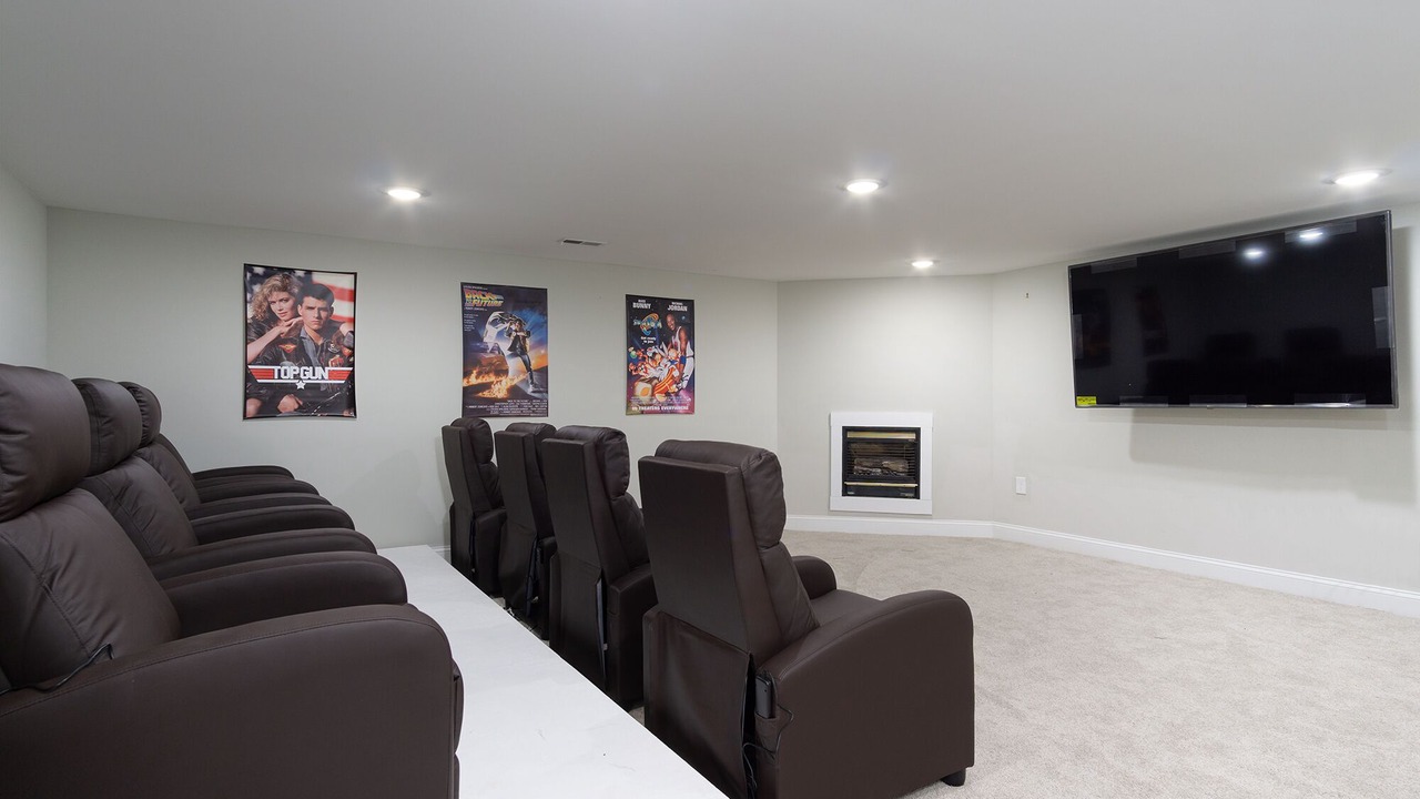 Photo of Livingroom in Fairview