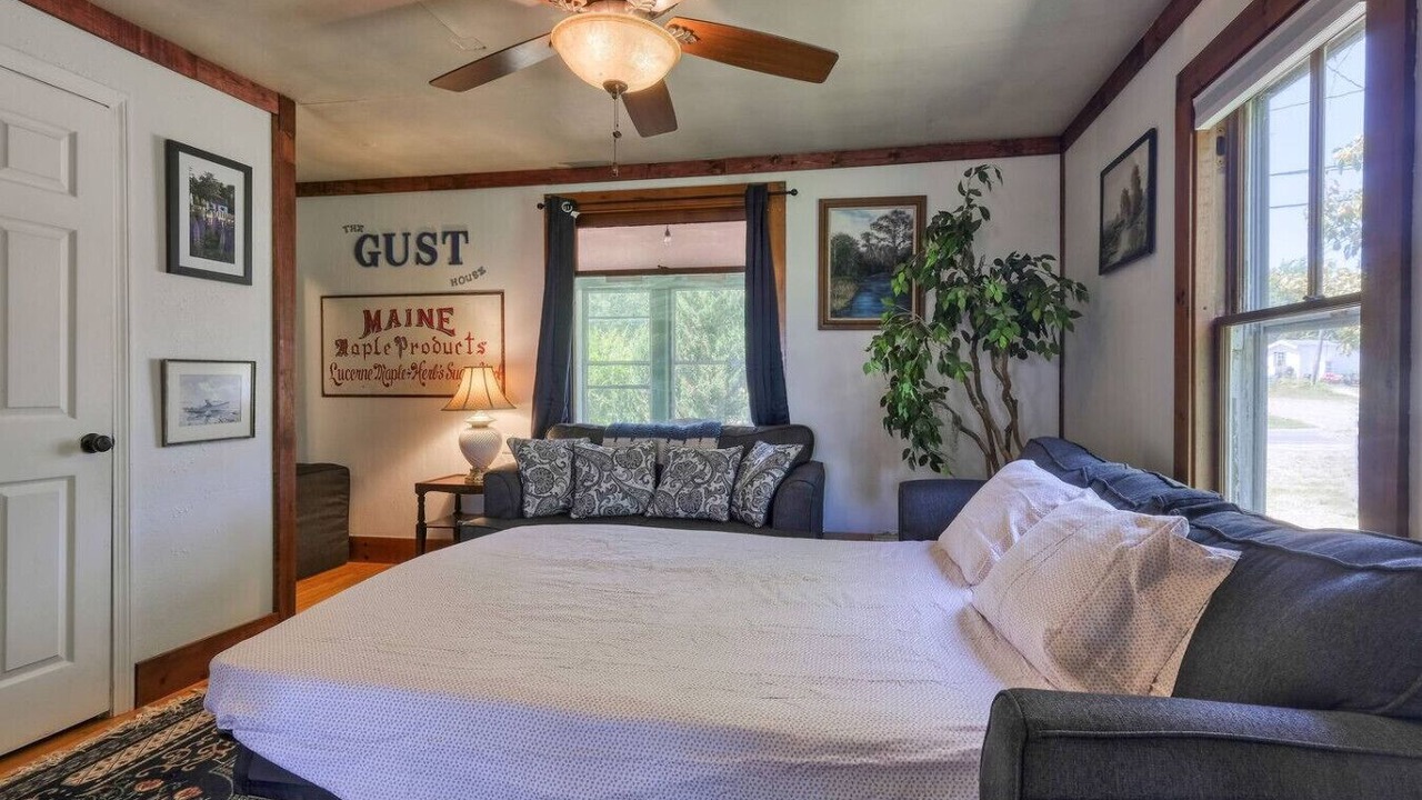 Photo of Bedroom in Milbridge