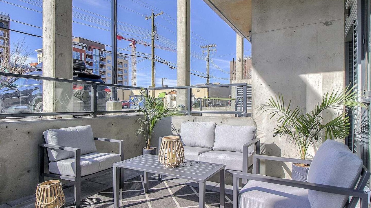 Photo of Patio Balcony in Hillhurst