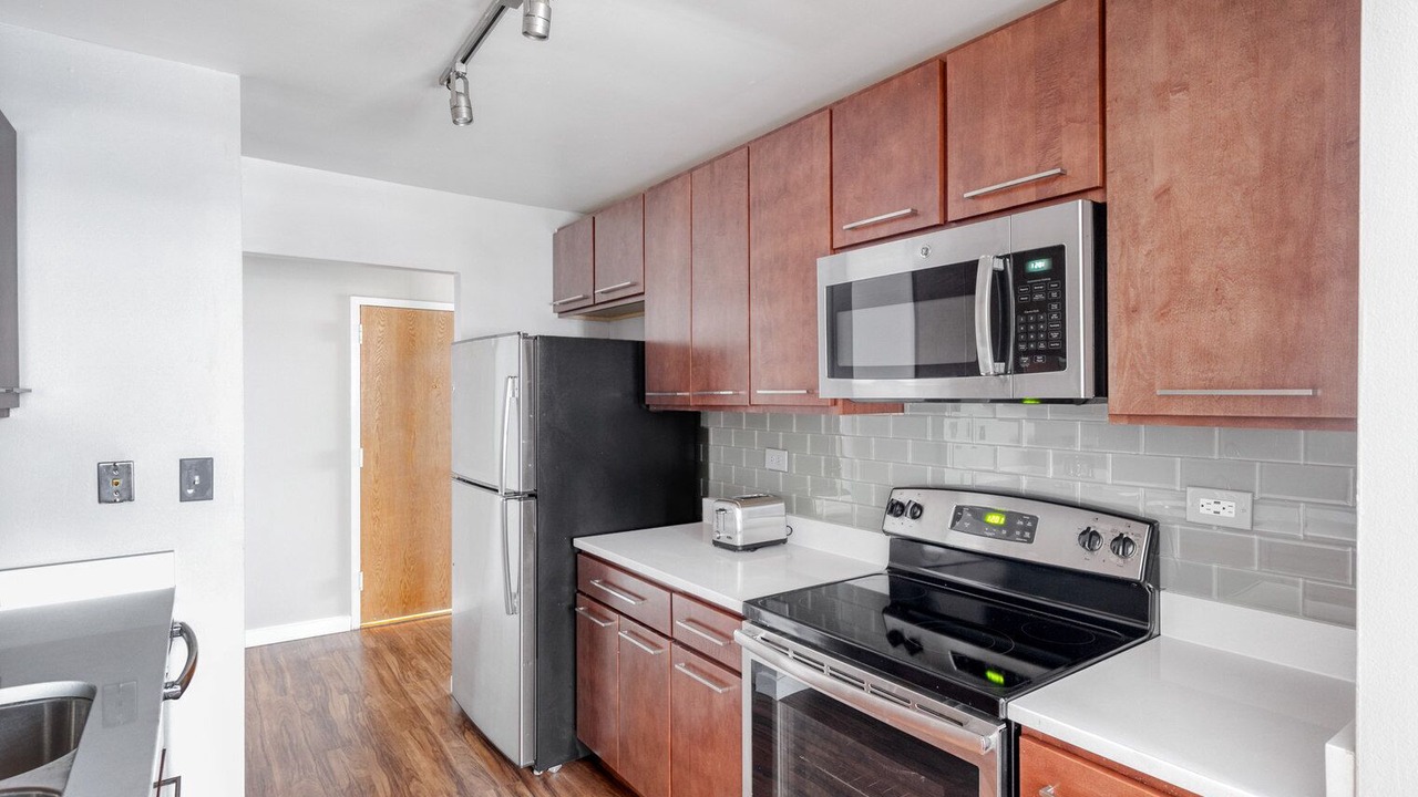 Photo of Kitchen in Streeterville