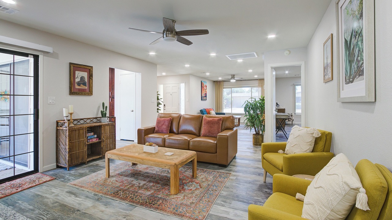 Photo of Livingroom in Scottsdale Highlands