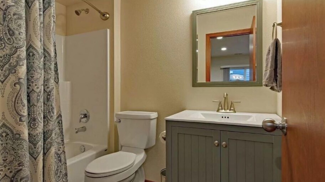 Photo of Bathroom in Picnic Point-North Lynnwood