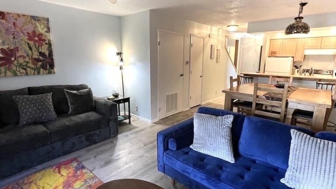 Photo of Livingroom in Fairfield Bay