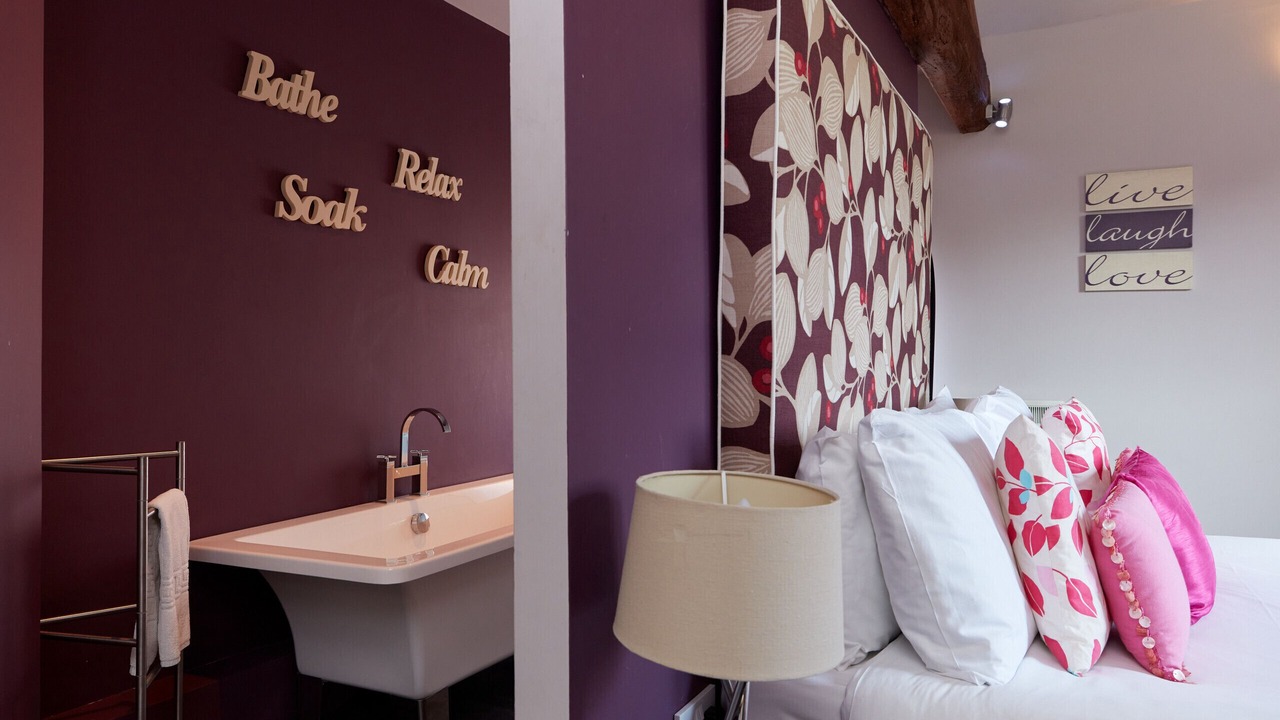 Photo of Bedroom in Dalbury Lees