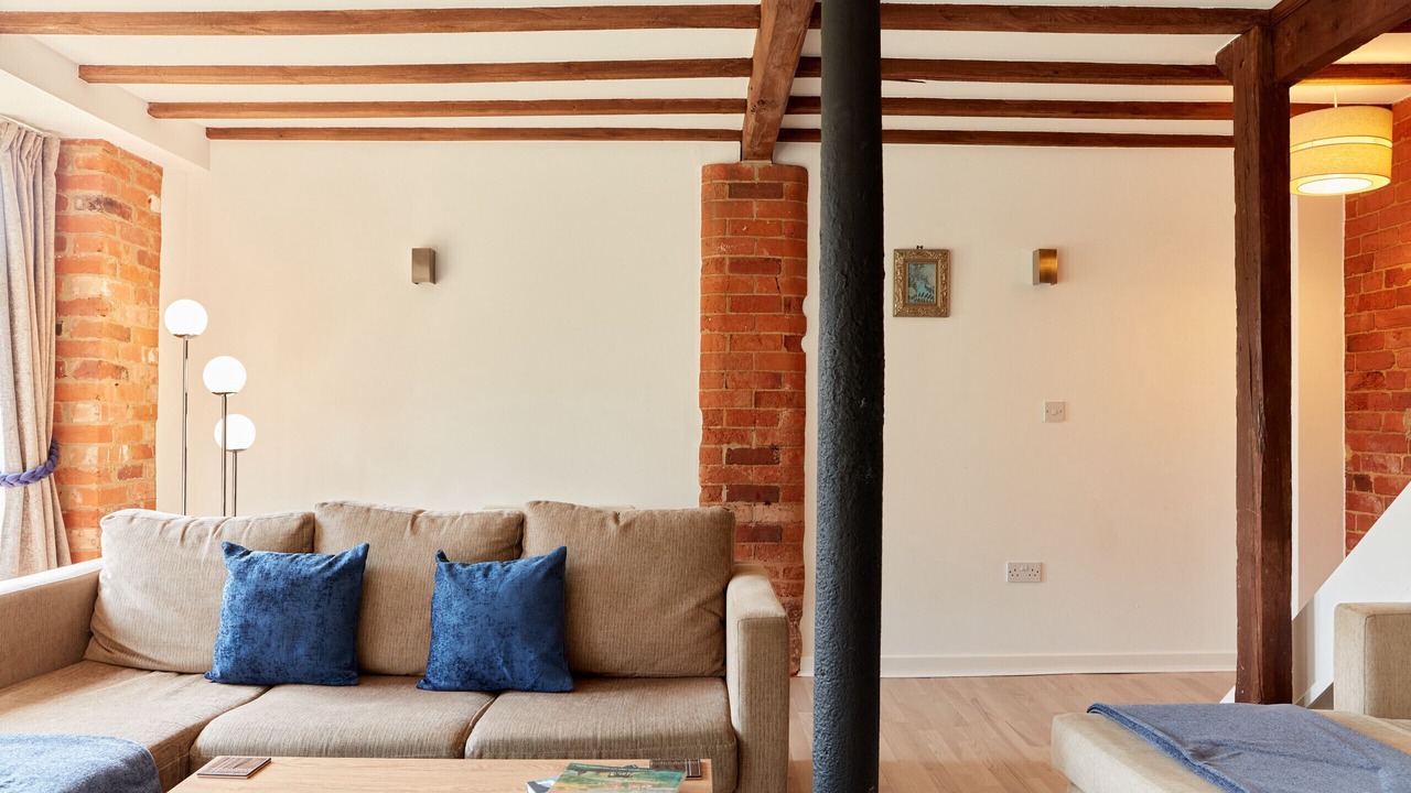 Photo of Livingroom in Dalbury Lees