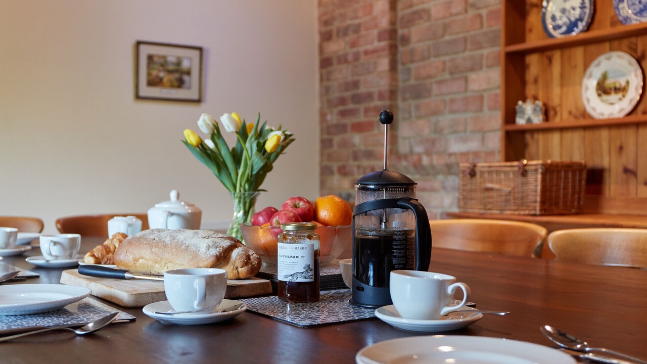 Photo of Others in Dalbury Lees