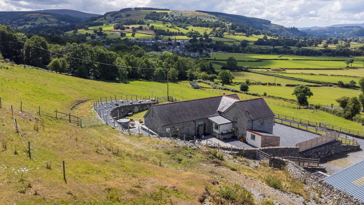 Photo of Others in Llandrillo